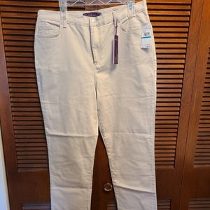 Gloria Vanderbilt size 16 stone colored jeans